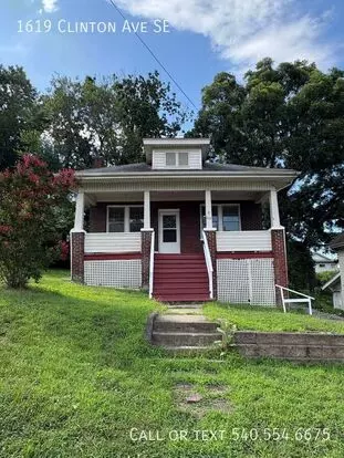 1619 Clinton Ave SE Apartment for rent in Roanoke, VA