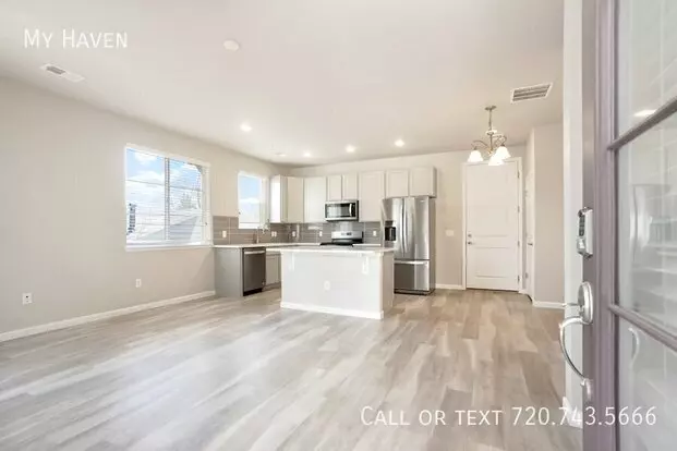 1320 Hoyt St Unit 6 Apartment for rent in Lakewood, CO