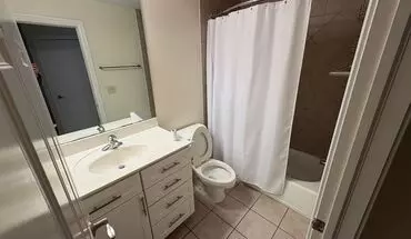 4 of 8 8 Victorian Gate Way House for rent in Columbus, OH