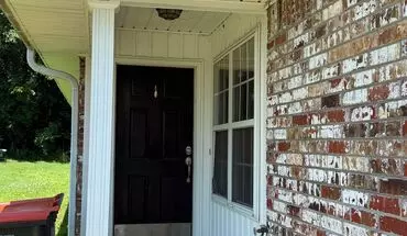 2 of 14 719 Mckibben Duplex Apartment for rent in Van Buren, AR