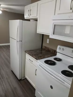 Briarwood Estates Apartment for rent in Marshall, MN