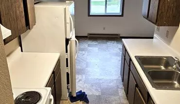 3 of 10 Maple Leaf Manor Apartment for rent in Brandon, MN
