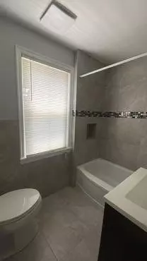2 of 17 1316 Gordon Rd Apartment for rent in Lyndhurst, OH