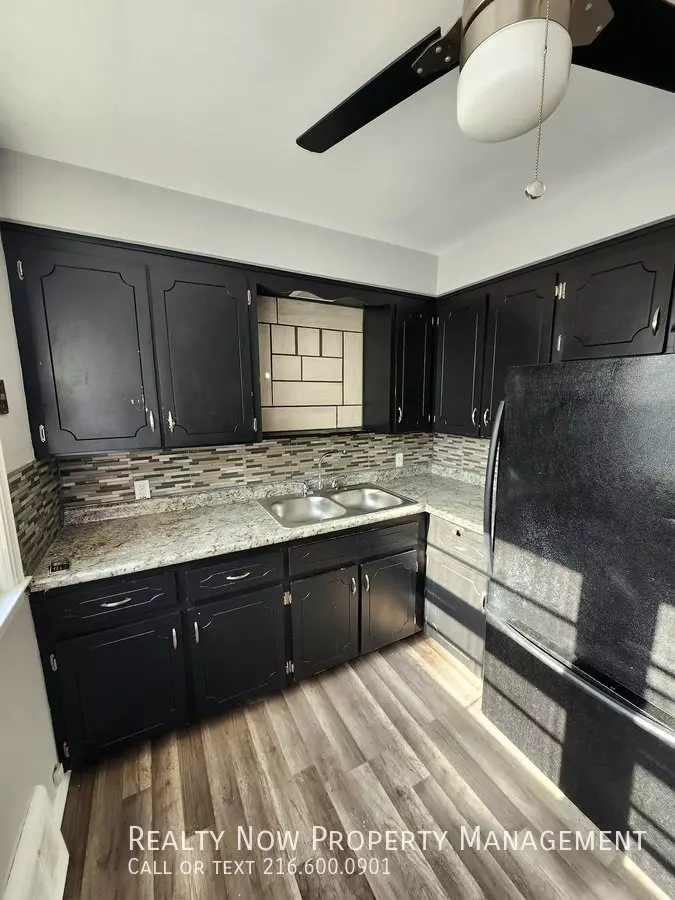 948 Richmond Rd Apartment for rent in Lyndhurst, OH