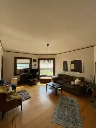 The Mansion Apartment for rent in Milwaukee, WI