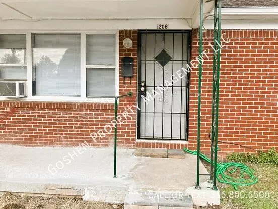 1206 N Lorraine Ave Apartment for rent in Wichita, KS