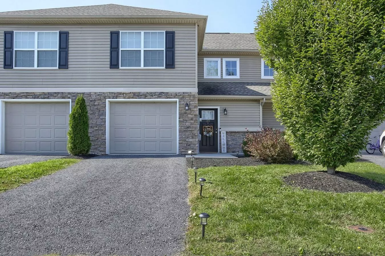 Fully Furnished 3 Bedroom Townhome House for rent in Carlisle, PA