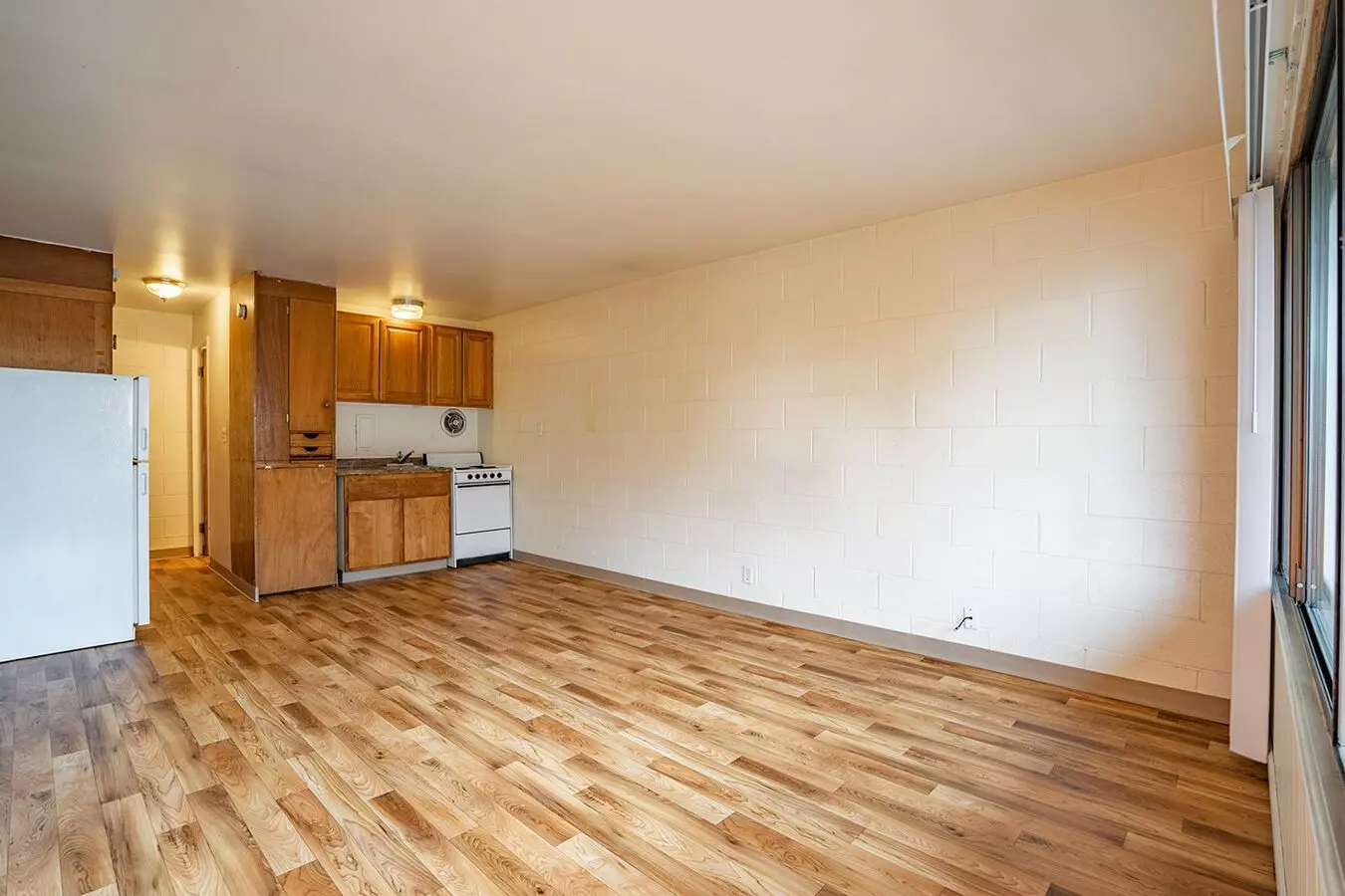 La Mirada Apartment for rent in Seattle, WA