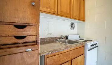 3 of 7 La Mirada Apartment for rent in Seattle, WA