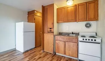 2 of 7 La Mirada Apartment for rent in Seattle, WA