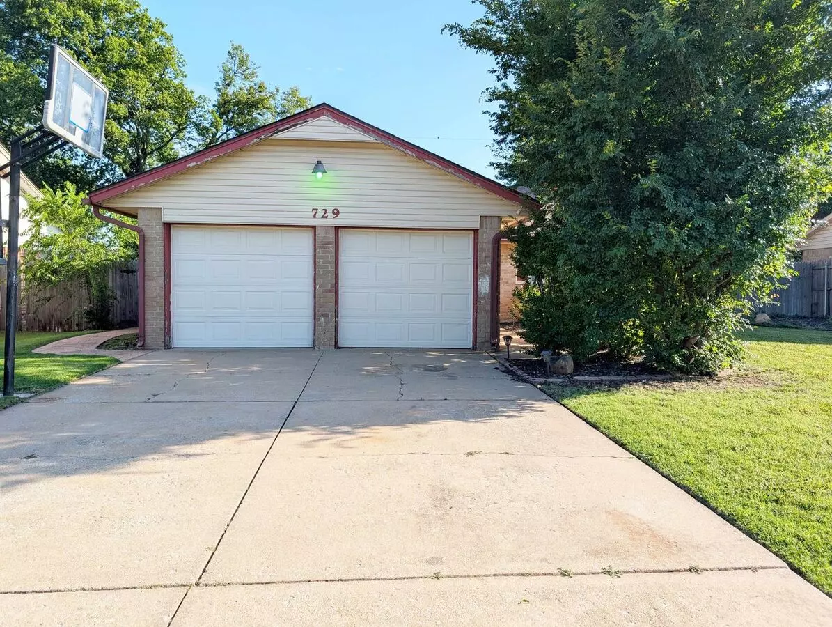 3/2 In The Heart Of Edmond House for rent in Edmond, OK