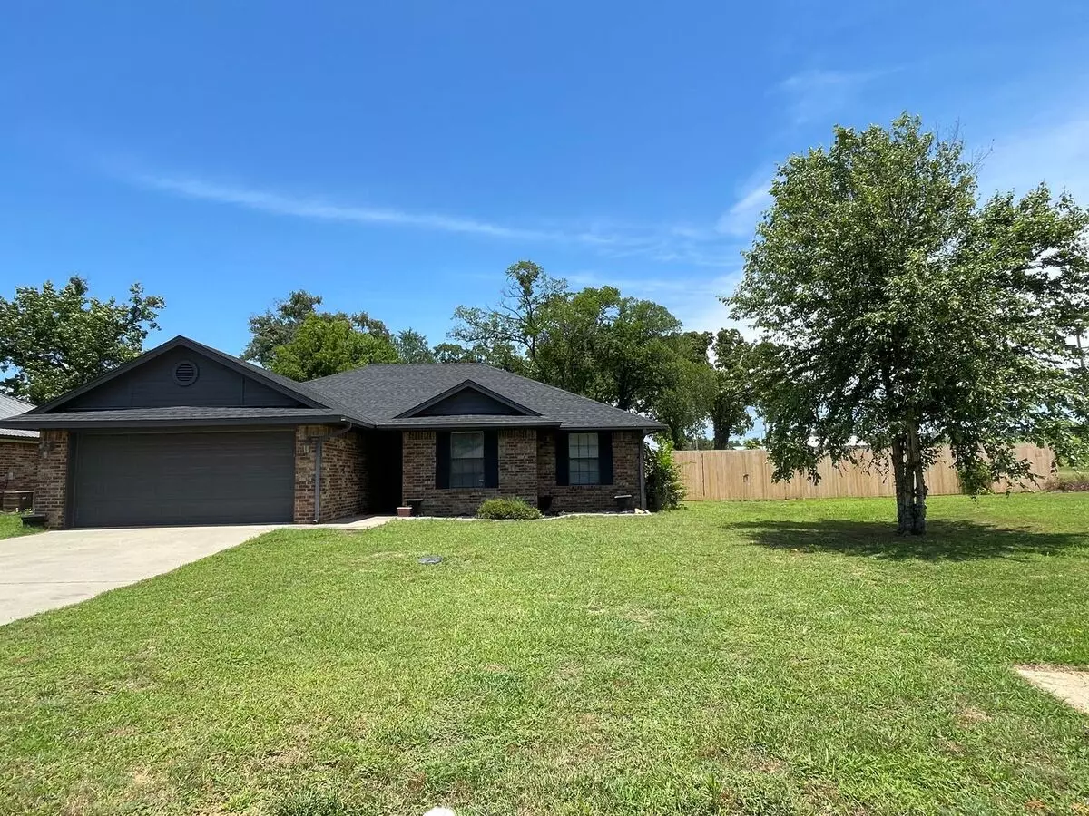 Fenced Yard/storage Building/close To College/paved Street House for rent in Durant, OK