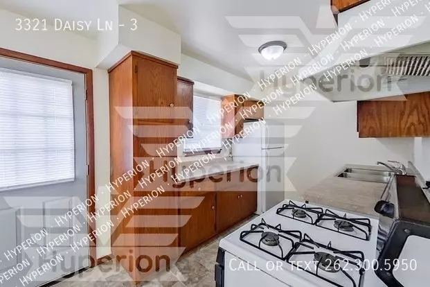 3321 Daisy Ln Apartment for rent in Racine, WI
