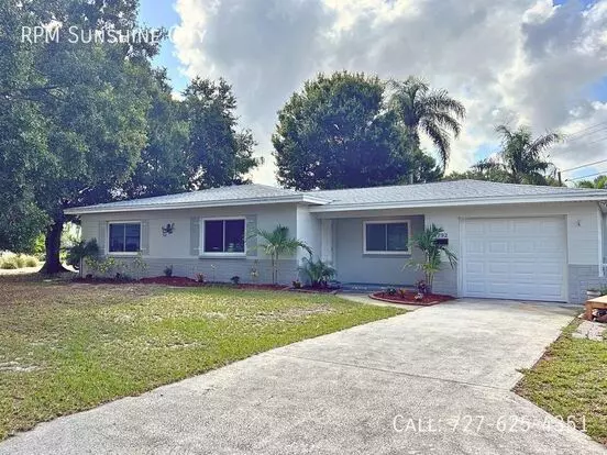 3792 26th Ave N Apartment for rent in St Petersburg, FL