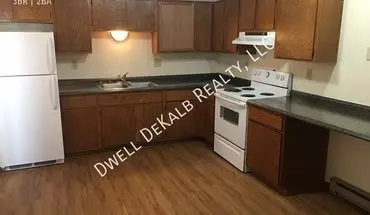 2 of 8 812 Greenbrier Rd Apartment for rent in Dekalb, IL
