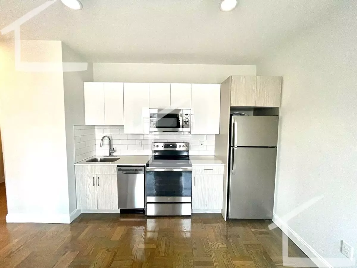 Renovated! In-unit Laundry! Parquet Floors! Fenway 2 Bed For 9/1 Apartment for rent in Boston, MA