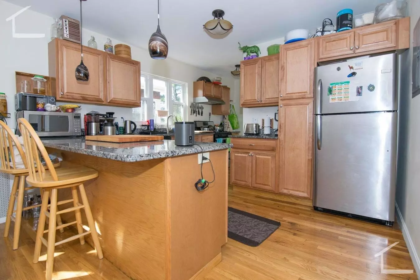 Nicely Renovated 4 Bed In A Prime Location In Watertown. House for rent in Watertown, MA