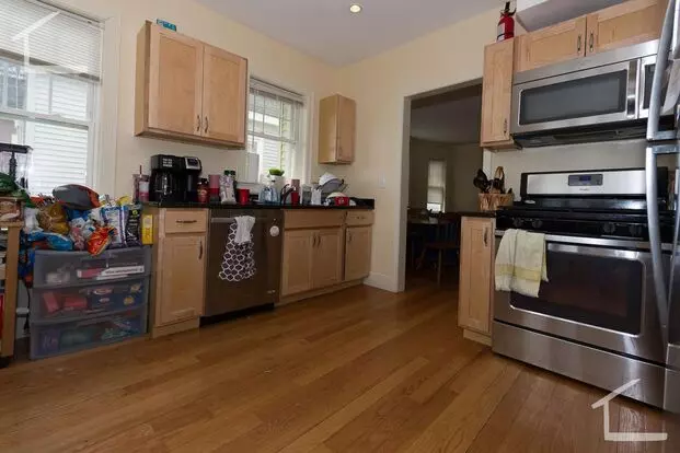 Under $1000 For Each Roommate For This 5 Bed 2 Bath In Brighton Apartment for rent in Belmont, MA