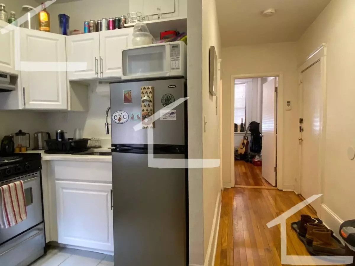 2 Bed. 2 Full Bathrooms Unit In Beacon, Hill Heat, Hot Water Included, Laundry On A Site Apartment for rent in Brookline, MA