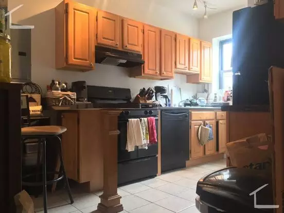 B, C, And D Line Access!!!!!! Cleveland Circle 3 Bed/1.5 Bath For September 1st Apartment for rent in Boston, MA