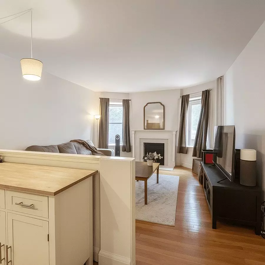 Charming 1-bed In Brookline | Prime Beacon St Location + Fee Paid House for rent in Brookline, MA