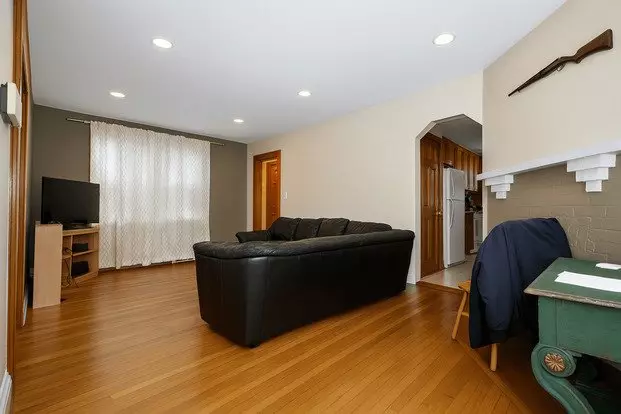 Modern 3-bedroom Duplex Townhouse | + Private Outdoor Space Apartment for rent in Brighton, MA