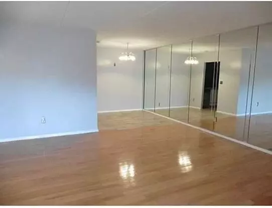 No Brokers Fee, Chestnut Hill Area Of Of Boston, Central Heat/ac, Parking Included, Balcony, Laundry, Elevator, Pool Apartment for rent in Brighton, MA