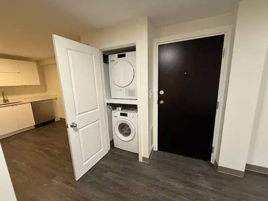 $3300 - Mission Hill 1Bed Apartment For 9/1/2025 With Laundry In Unit Updated Kitchen Apartment for rent in Boston, MA