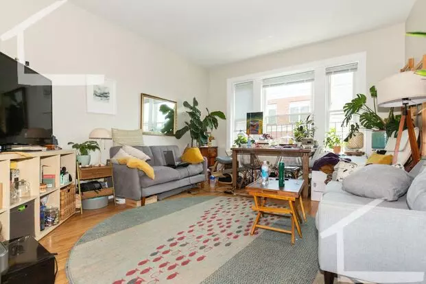 9/1 Renovated 2br In Allston, No Fee! Apartment for rent in Boston, MA