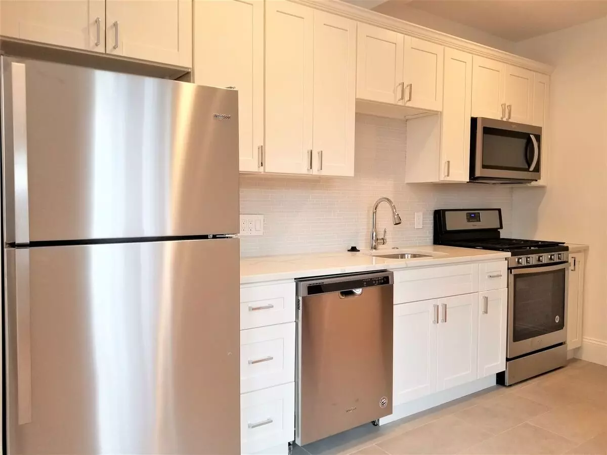 Great Deal!!!!! Renovated Allston 1 Bed For 9/1, No Broker Fee! Apartment for rent in Boston, MA
