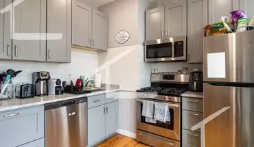 4 of 37 Sunny 2-bed Near B/c/d Lines Apartment for rent in Newton, MA