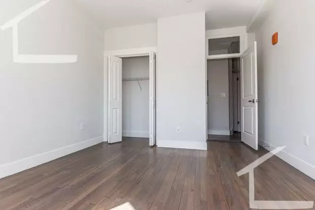 6 Sewall, Apartment for rent in Boston, MA