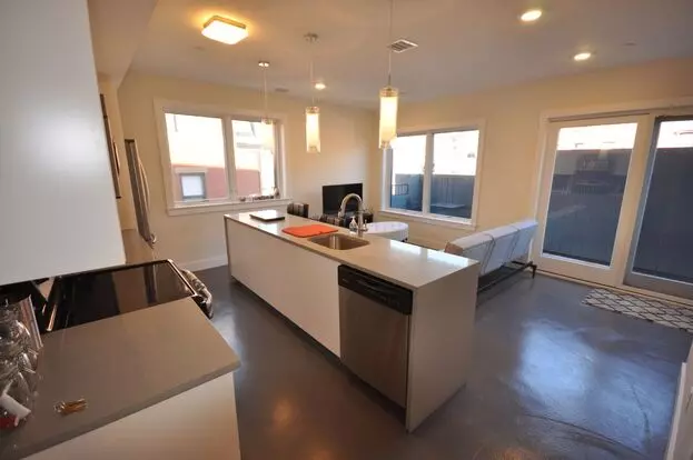 20% Off Fee! Luxury Unit With Laundry In Unit! Open To 7/1 Or 9/1 Apartment for rent in Boston, MA