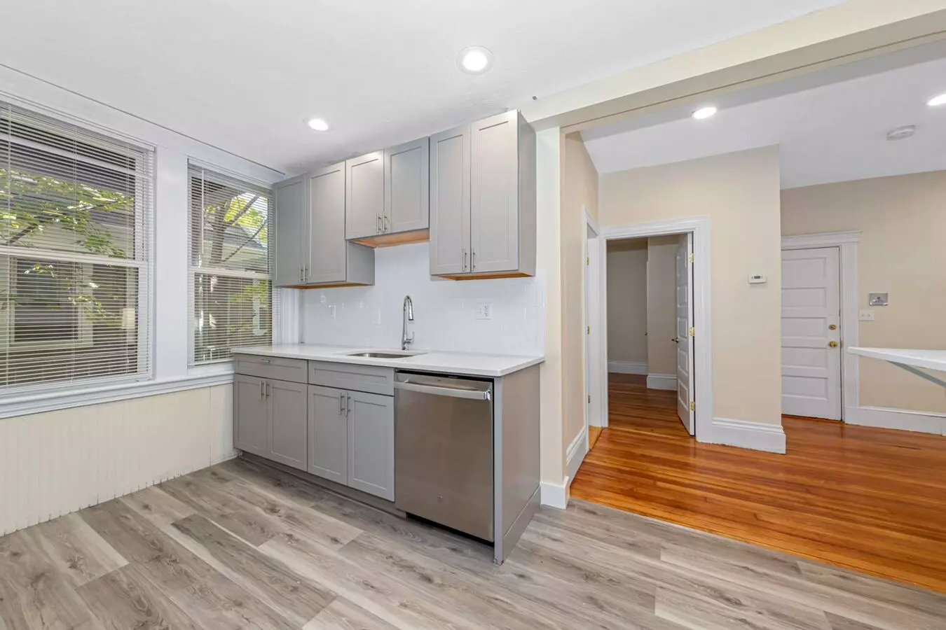 Luxurious Oak Sq. 3-bed/1ba; Washer/dryer In Unit! Apartment for rent in Boston, MA