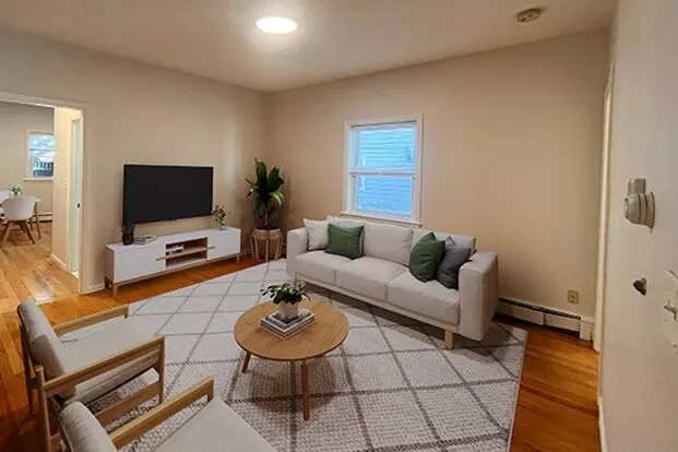 148 Brown St #1r Waltham Ma 02453 Apartment for rent in Waltham, MA