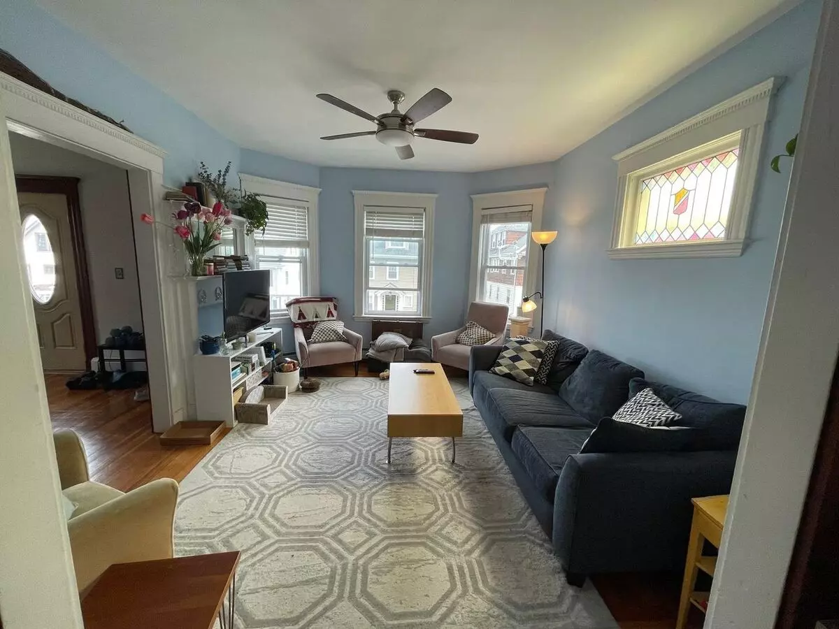 Charming 3 Bedroom-no Broker Fee Apartment for rent in Brookline, MA