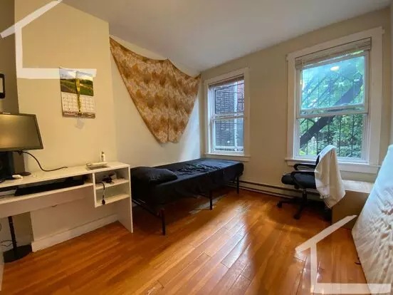 Charming 3 Bedroom- No Broker Fee Apartment for rent in Boston, MA