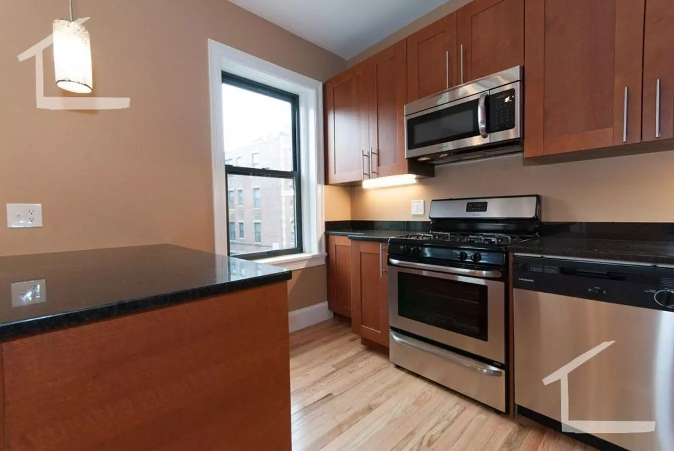 Renovated 4 Bed Unit In Brighton!!!! House for rent in Boston, MA