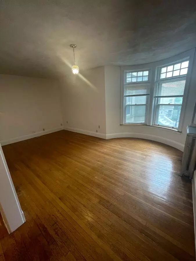 1687 Beacon St #2b Brookline Ma 02445 Apartment for rent in Brookline, MA