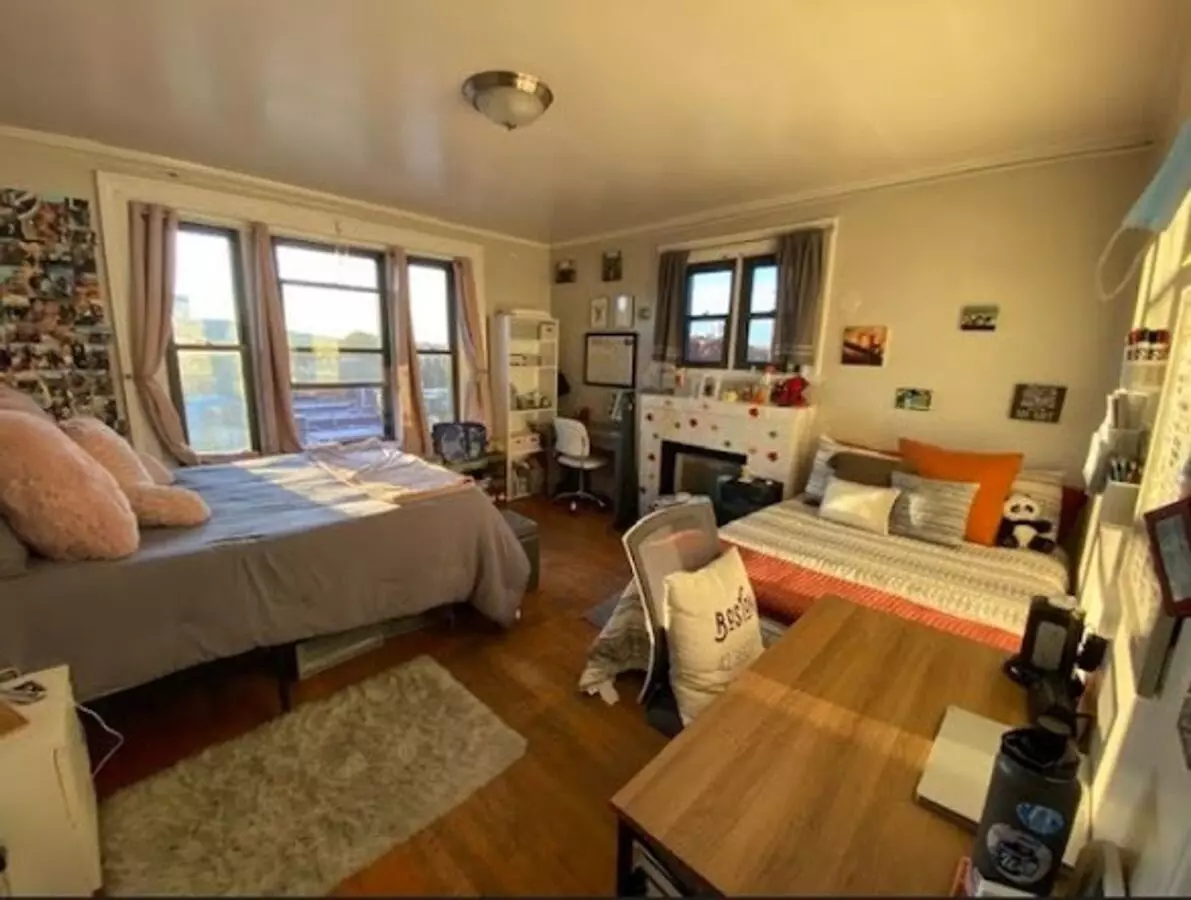42 Gerrish, Apartment for rent in Boston, MA