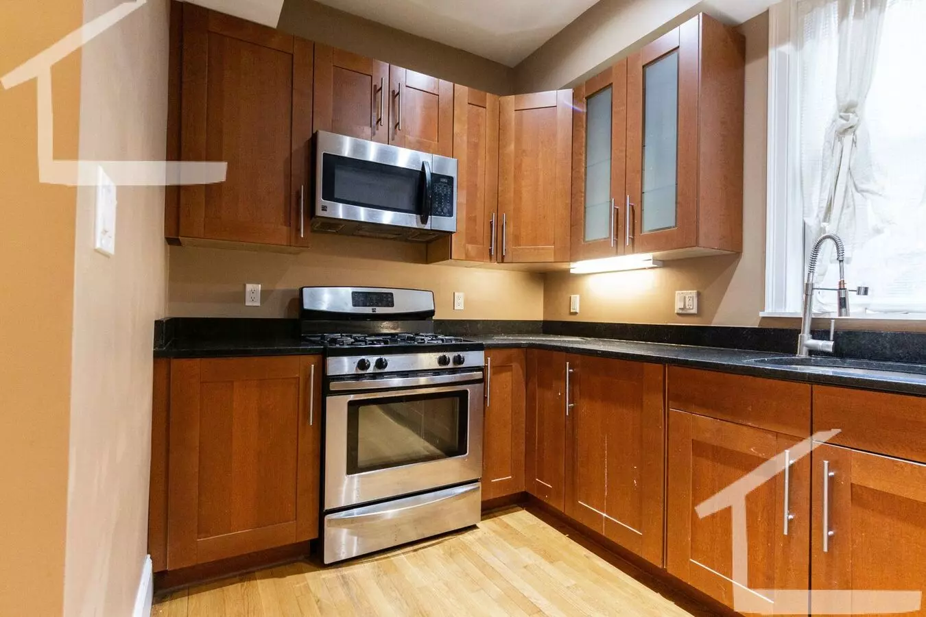 Hot Brookline Listing!!!!! Apartment for rent in Brookline, MA