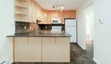5 of 37 723 Appleyard Ct House for rent in Port Moody, BC