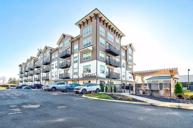 Kendall Park Apartment for rent in Columbus, OH