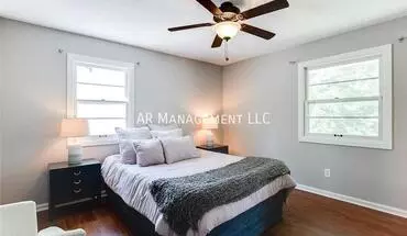 5 of 17 6416 Sherwood Ave House for rent in Edina, MN