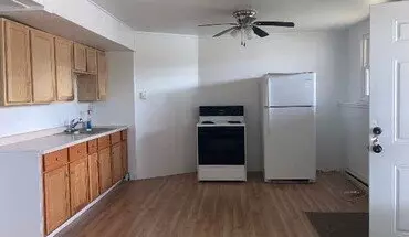 5 of 9 Gaslight Villa MHC, LLC House for rent in Cedar Falls, IA