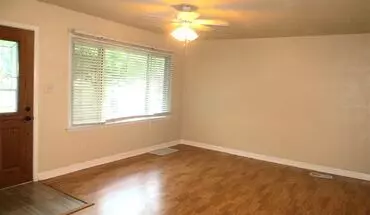 3 of 17 7305 SW 12th St House for rent in Des Moines, IA