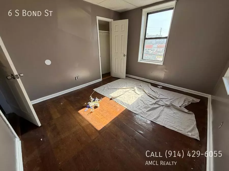 6 S Bond St Apartment for rent in Mt Vernon, NY