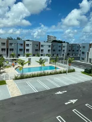 2561 NE 193rd St Apartment for rent in Miami, FL