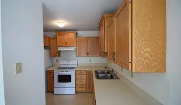 2 of 6 510-526 Meadow View Rd Apartment for rent in Mount Horeb, WI