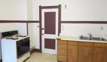4 of 11 110 S Bassett St Apartment for rent in Madison, WI